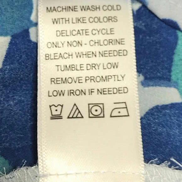 Counterparts Women's Blue Floral Blouse Size XL - Picture 6 of 6